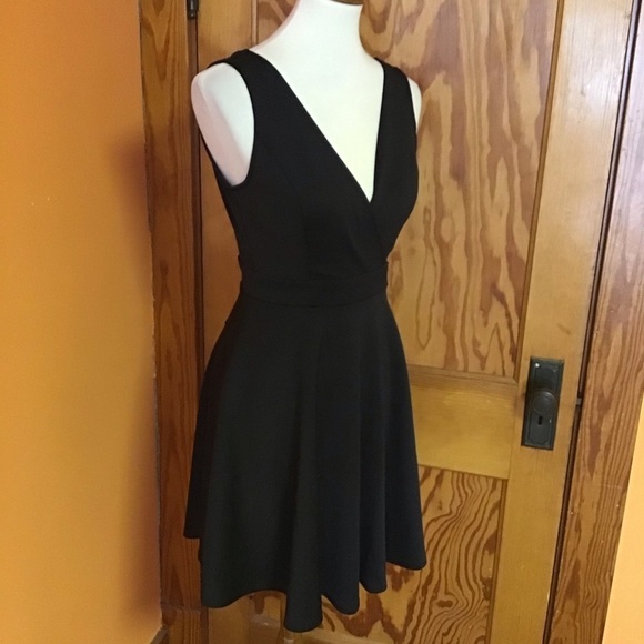 NWT Soprano Black Plunging Sexy Fit & Flare Dress - Picture 10 of 14